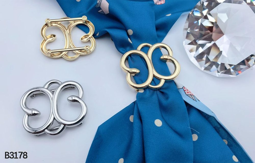 Metal Scarf Buckle Brooch Pin for Scarves and Outfits