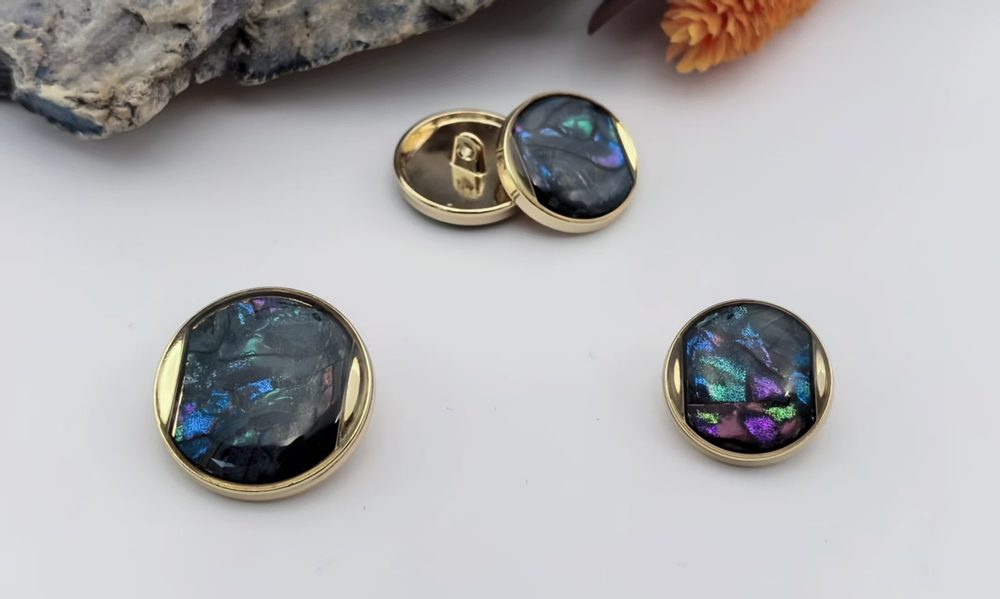 Metal Sew-On Buttons F7229/F7230 for Coats and Blazers