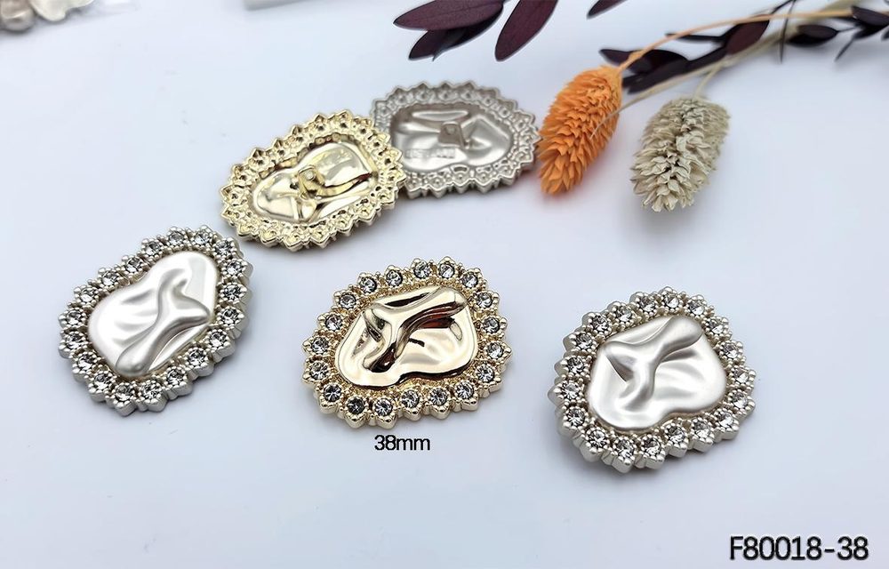 Large Metal Brooch Scarf Buckle for Coats and Bags