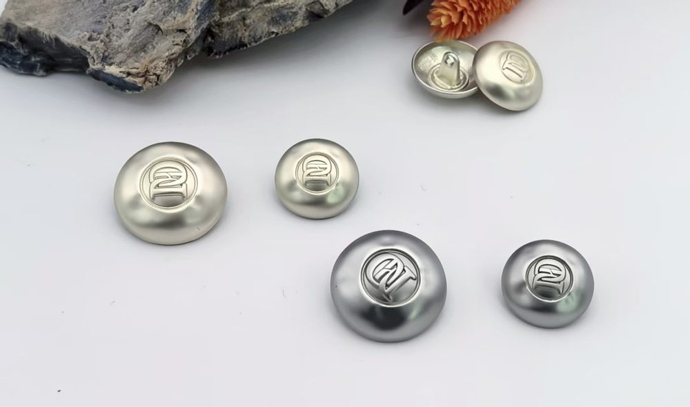 Metal Sew-On Buttons in Two Sizes for Coats and Suits
