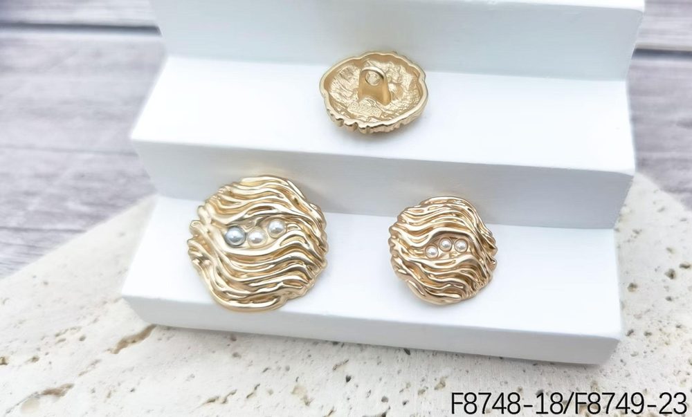 Metal Sew-On Buttons for Coats, Blazers & Knitwear