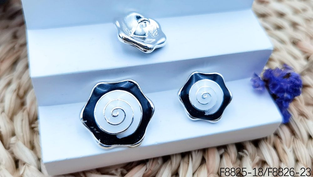 Metal Sew-On Buttons for Coats, Blazers & Knitwear