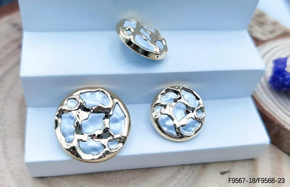 Metal Decorative Sew-on Buttons F9567/F9568 in Two Sizes