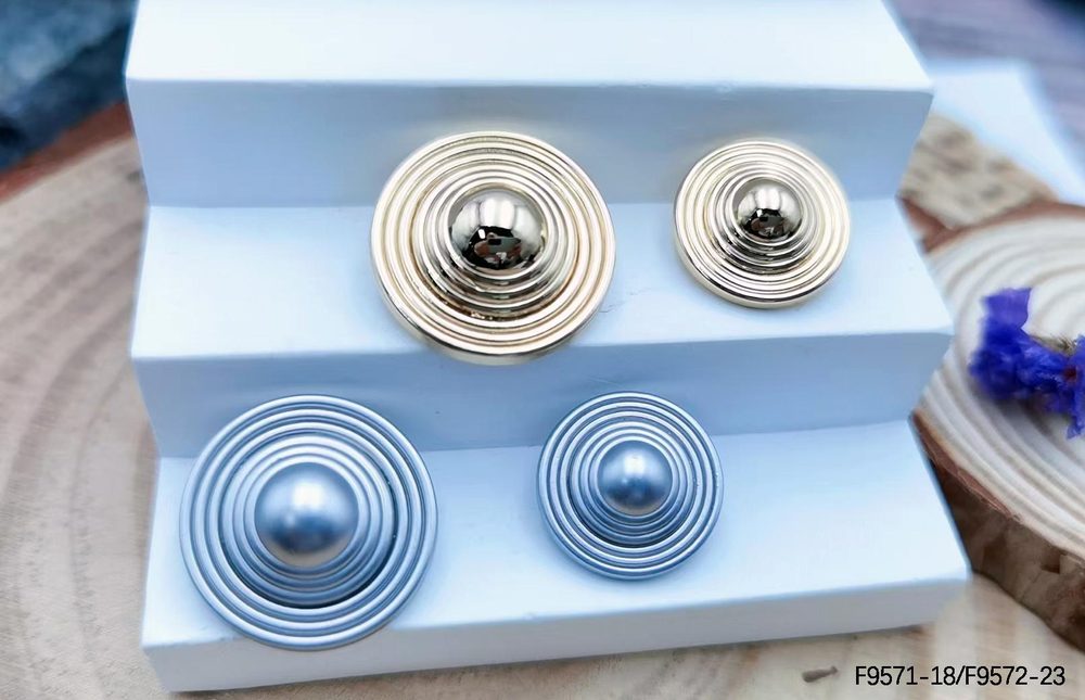 Metal Decorative Sew-on Buttons for Coats and Blazers