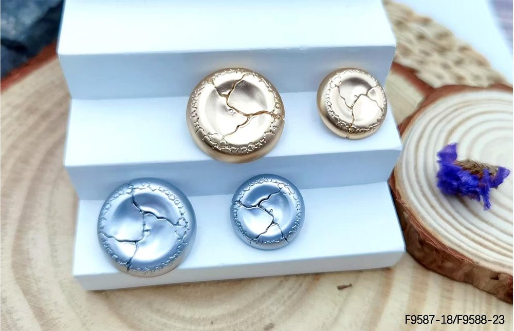 Metal Decorative Sew-on Buttons for Coats, Suits & Knitwear