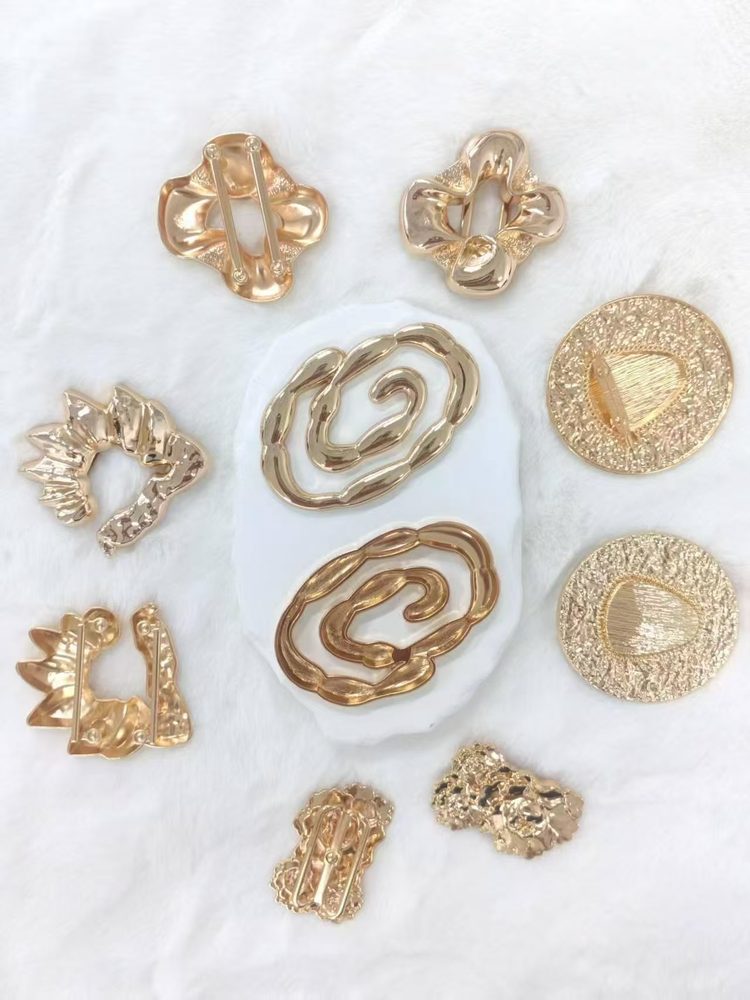 Decorative Brooch & Scarf Buckle for Garments and DIY Crafts