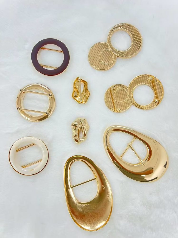 Metal Brooch & Scarf Buckle for Suits, Coats and Scarves