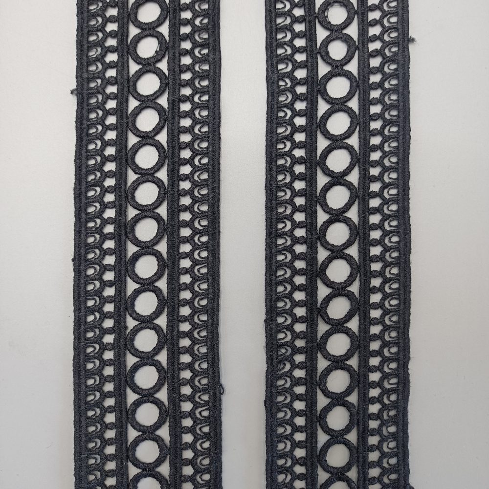 Elegant Lace Trim for Garments, Bridal & DIY Projects