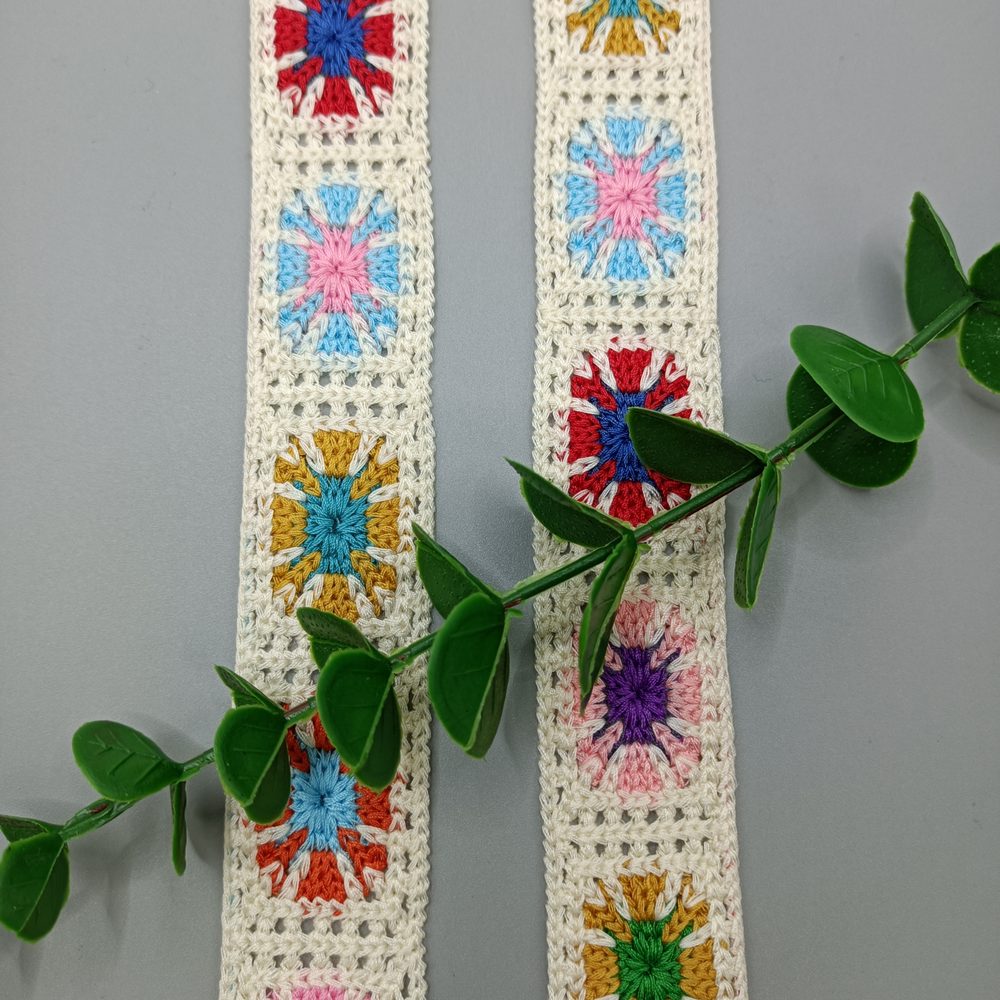 Lace Trim for Garment, Bridal, Lingerie & Home Textile Decoration