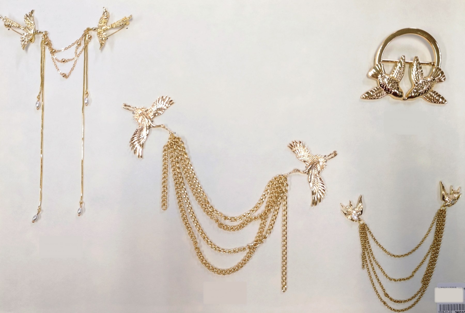 Gold Bird Chain Hardware