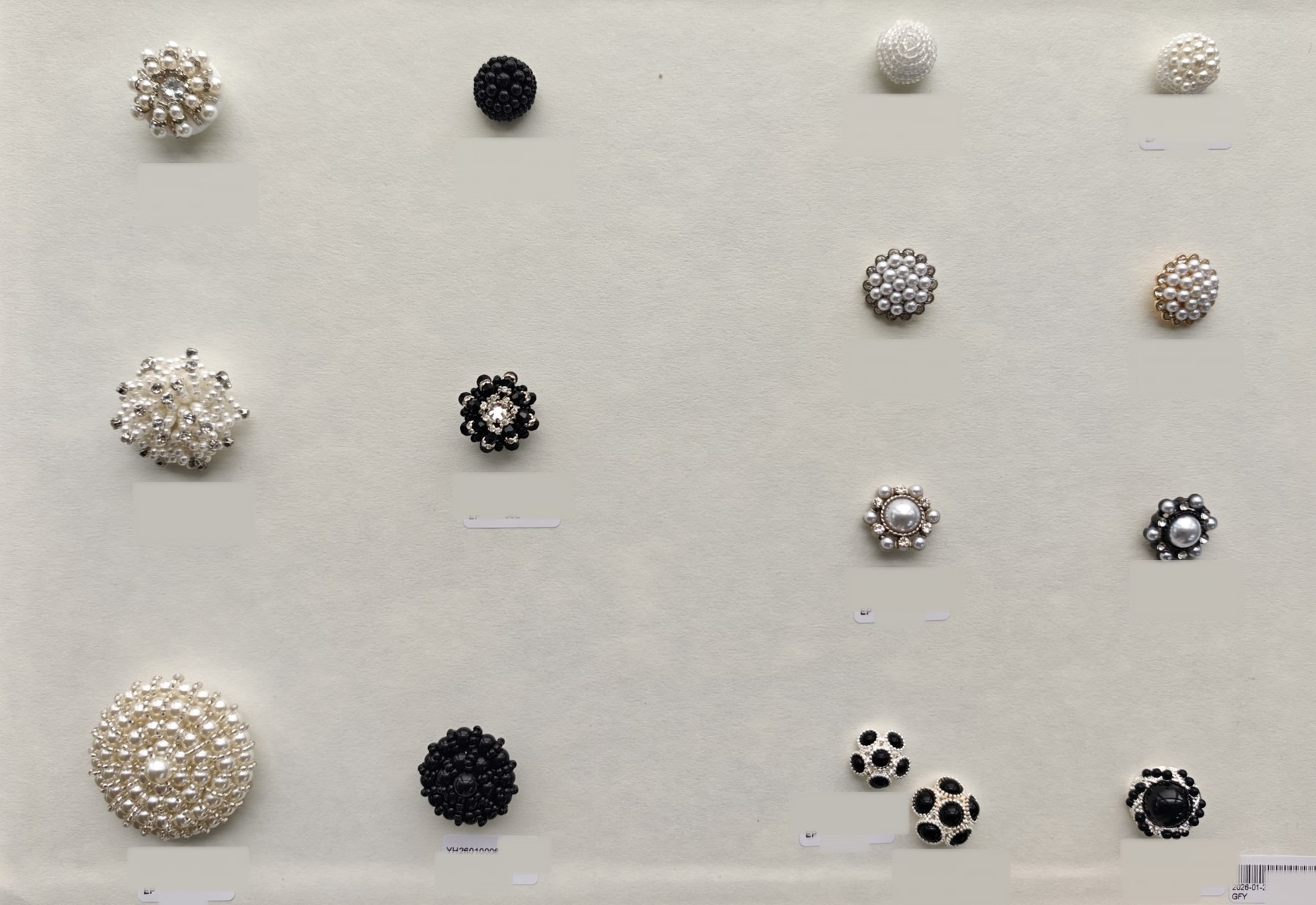 Pearl Cluster Sew-on Buttons