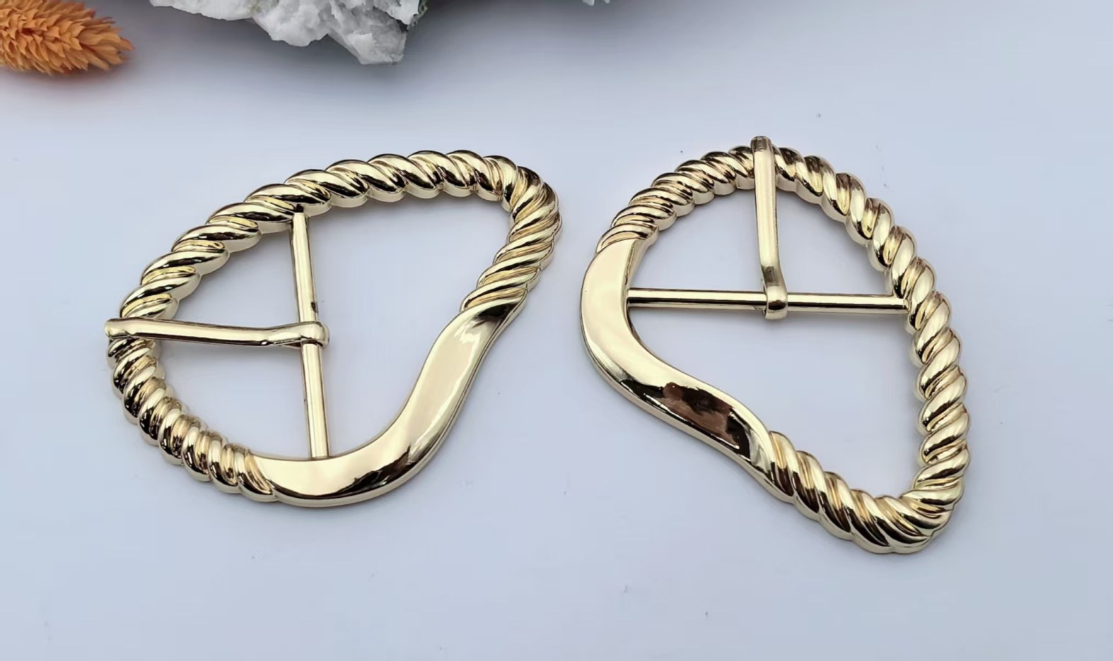 Pin Buckle H10004-40
