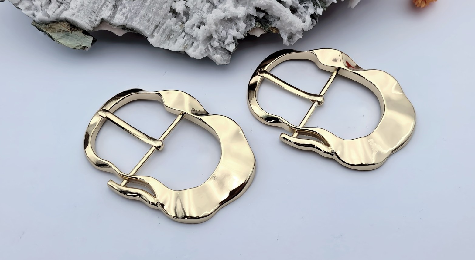 Pin Buckle H10009-40