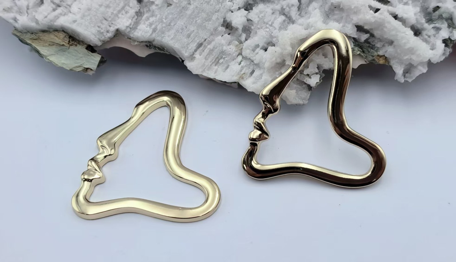 Pin Buckle H10024-60