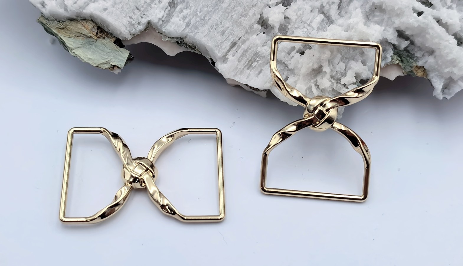 Pin Buckle H10025-30