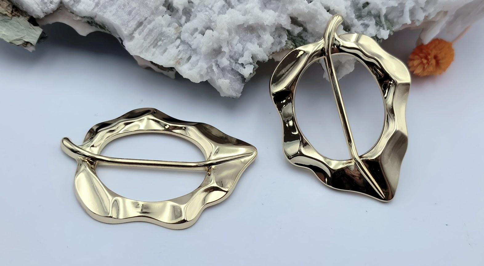 Pin Buckle H10026-35