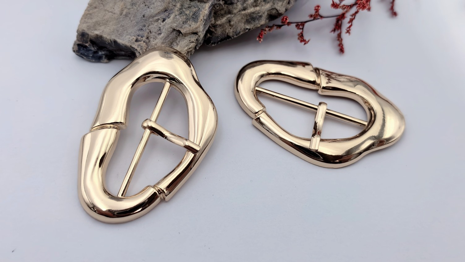 Pin Buckle H10046-40