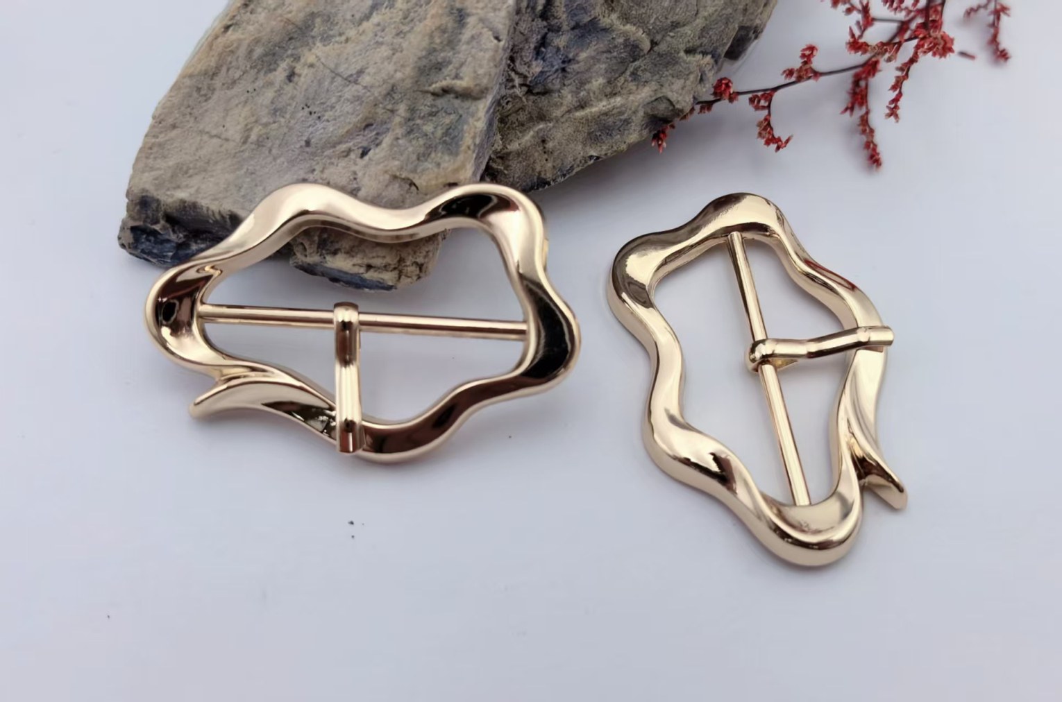 Pin Buckle H10051-40