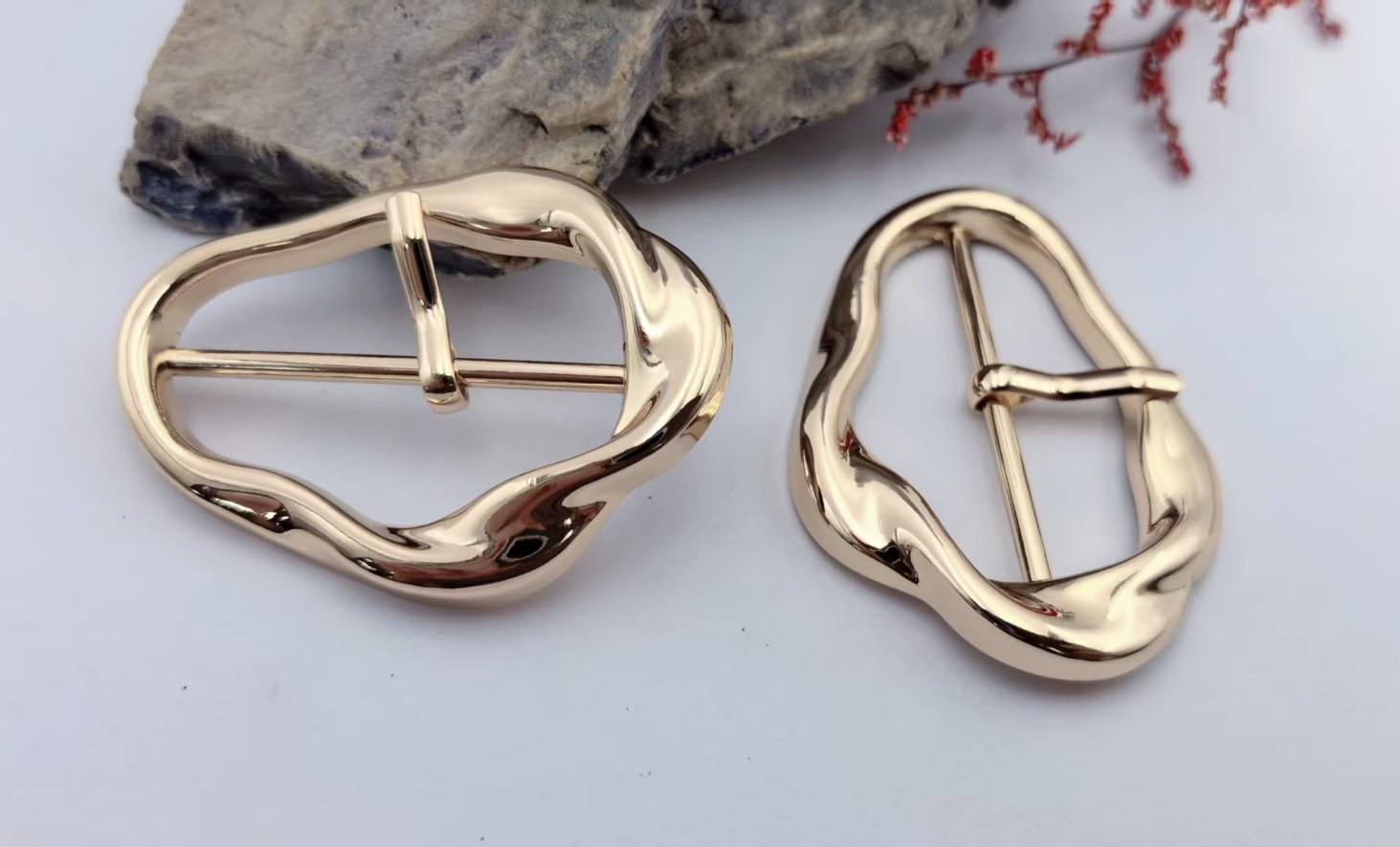 Pin Buckle H10055-40