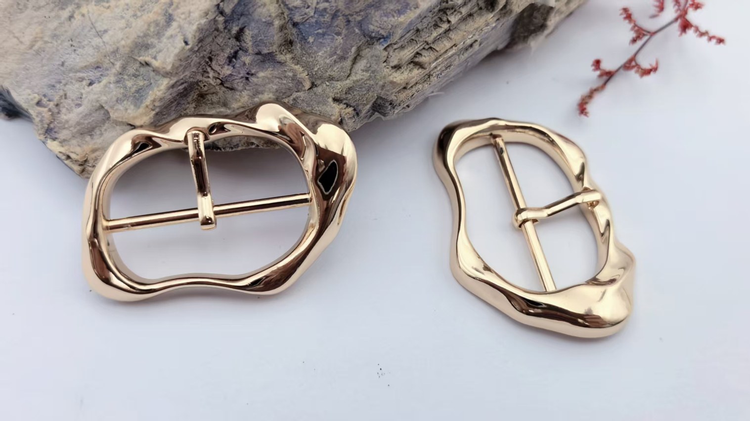 Pin Buckle H10066-35