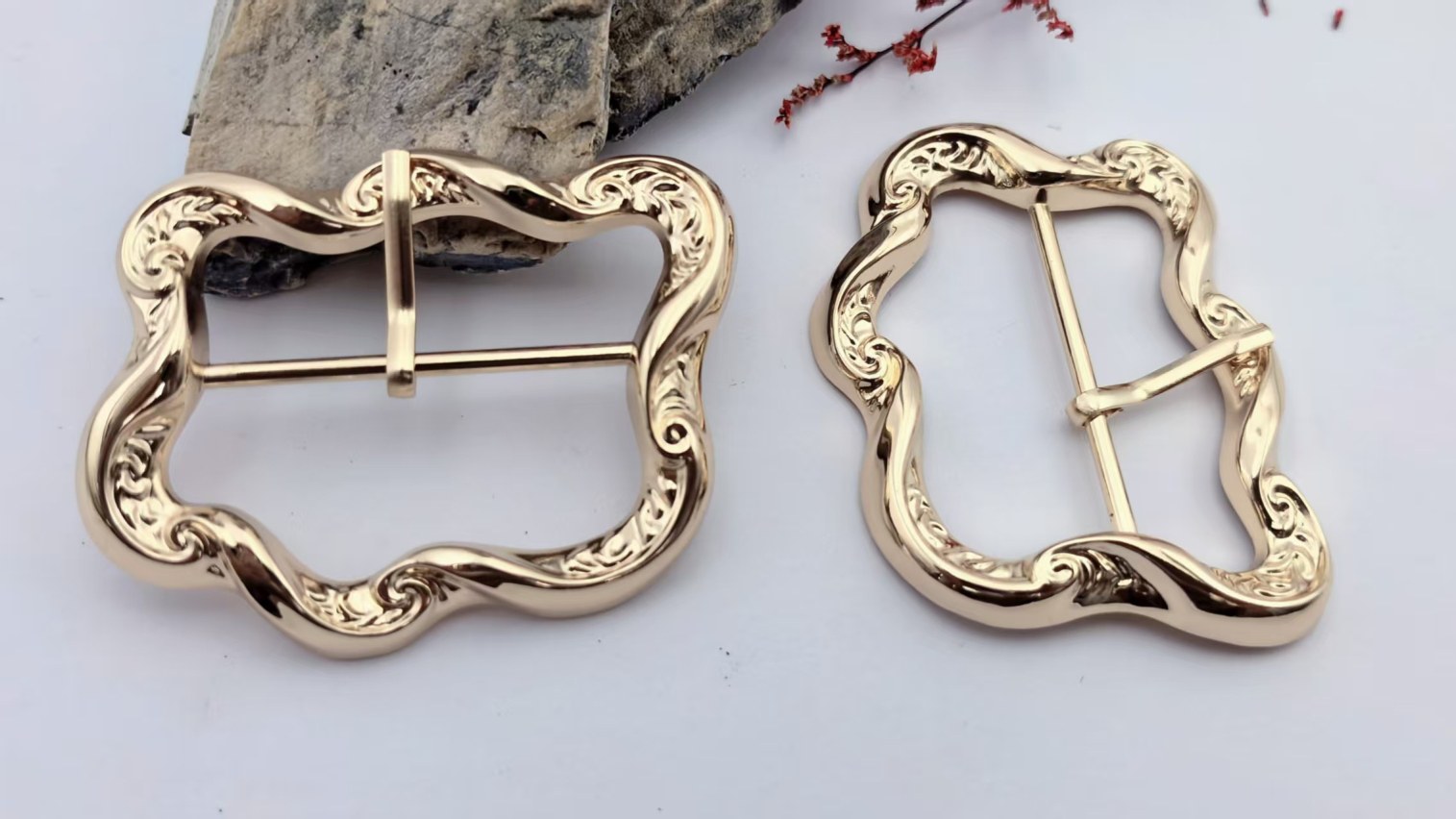 Pin Buckle H10069-40