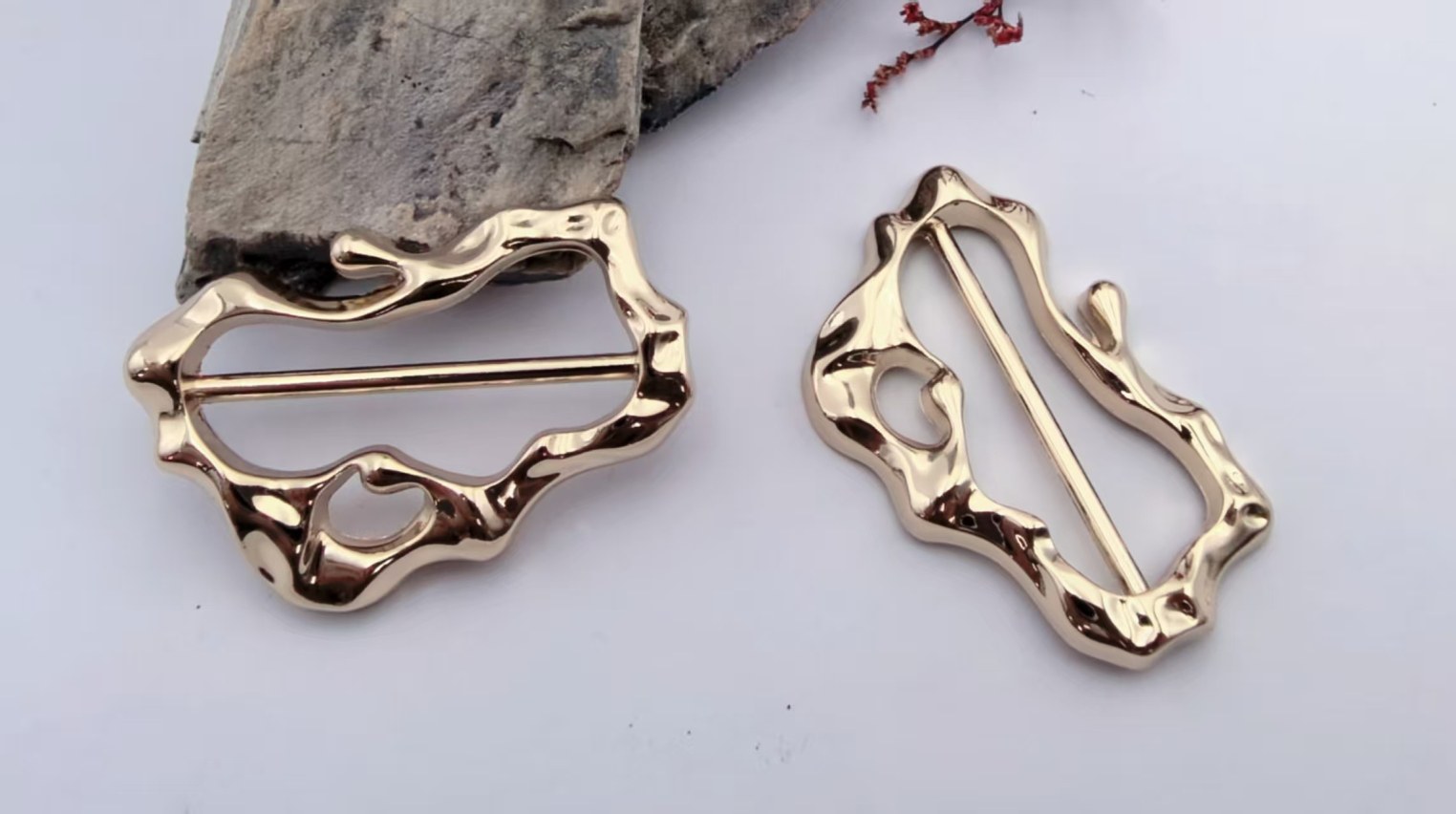 Pin Buckle H10071-40