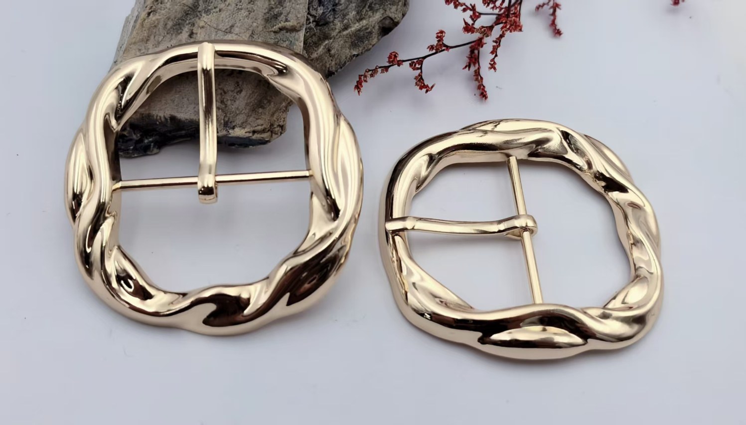 Pin Buckle H10077-40