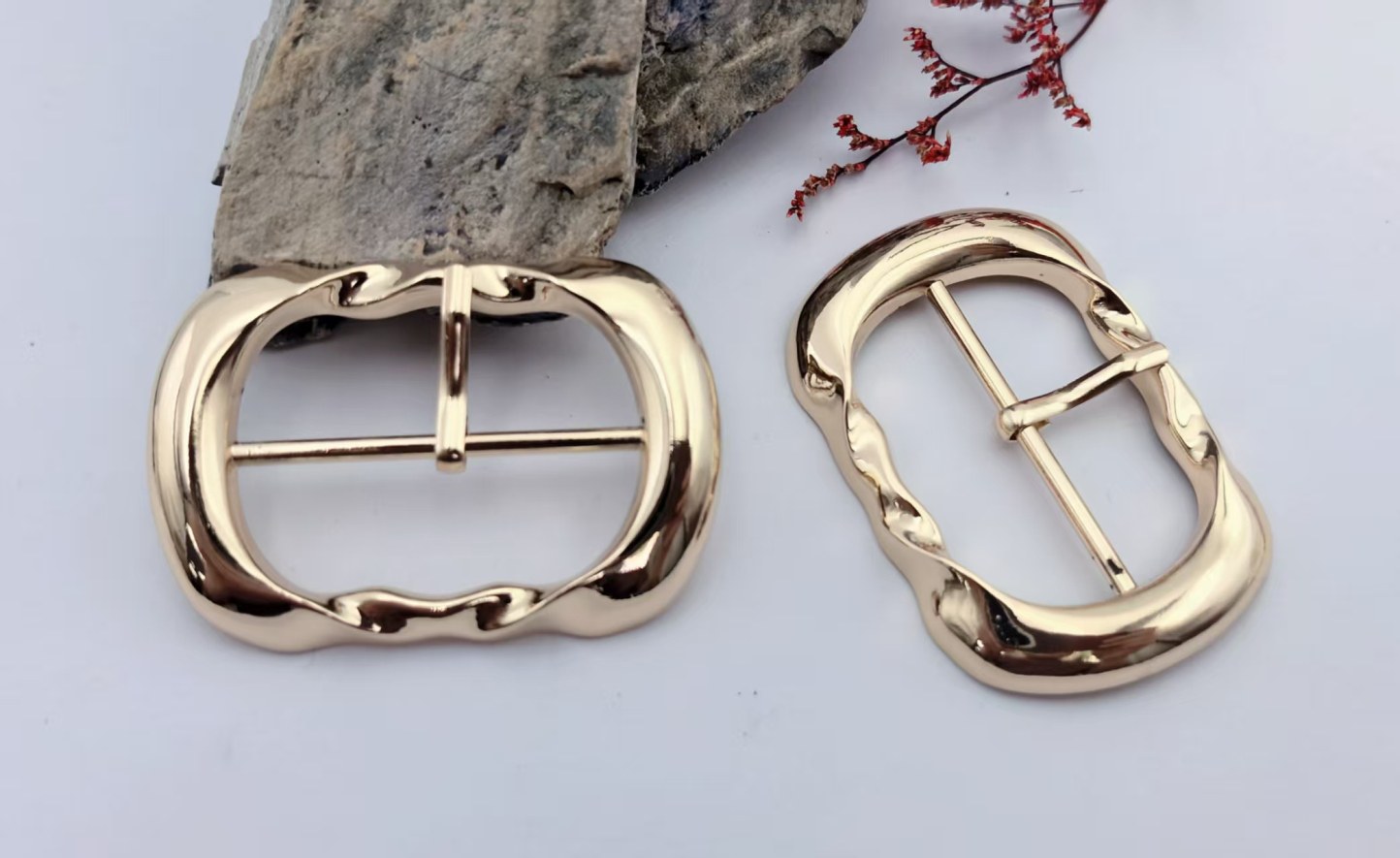 Pin Buckle H10081-40