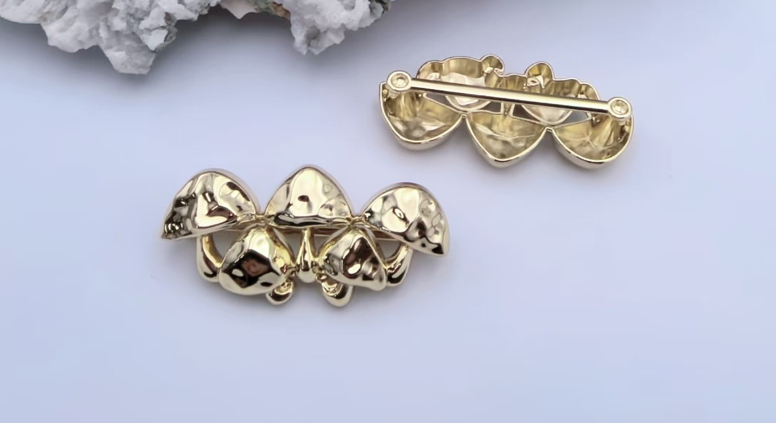 Scarf Buckle B3646