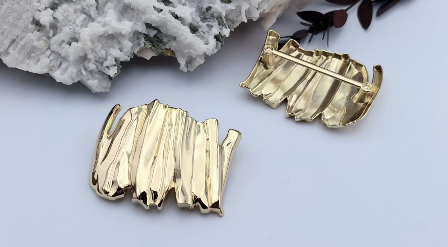 Scarf Buckle B3662