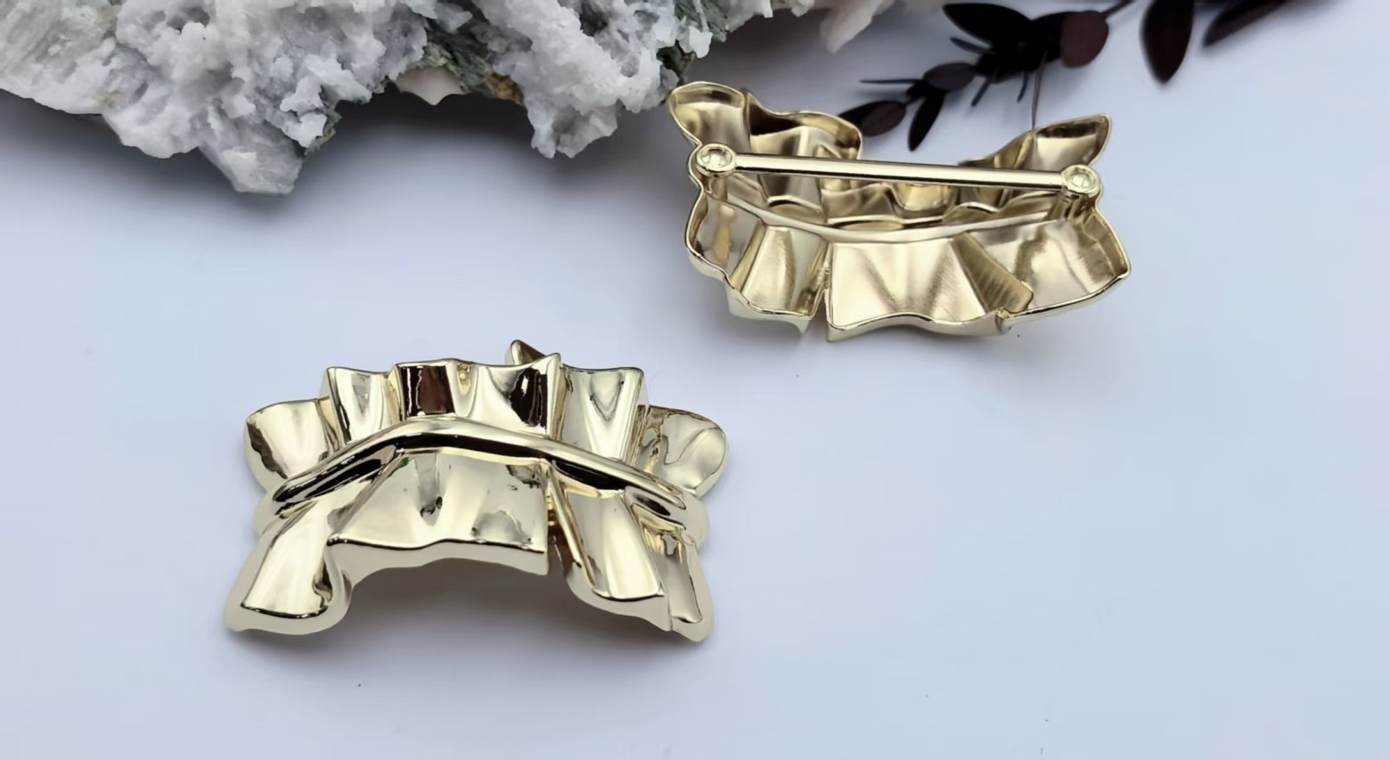 Scarf Buckle B3665