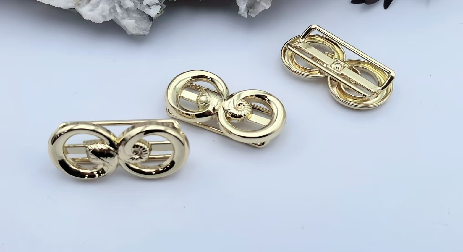 Scarf Buckle B3666