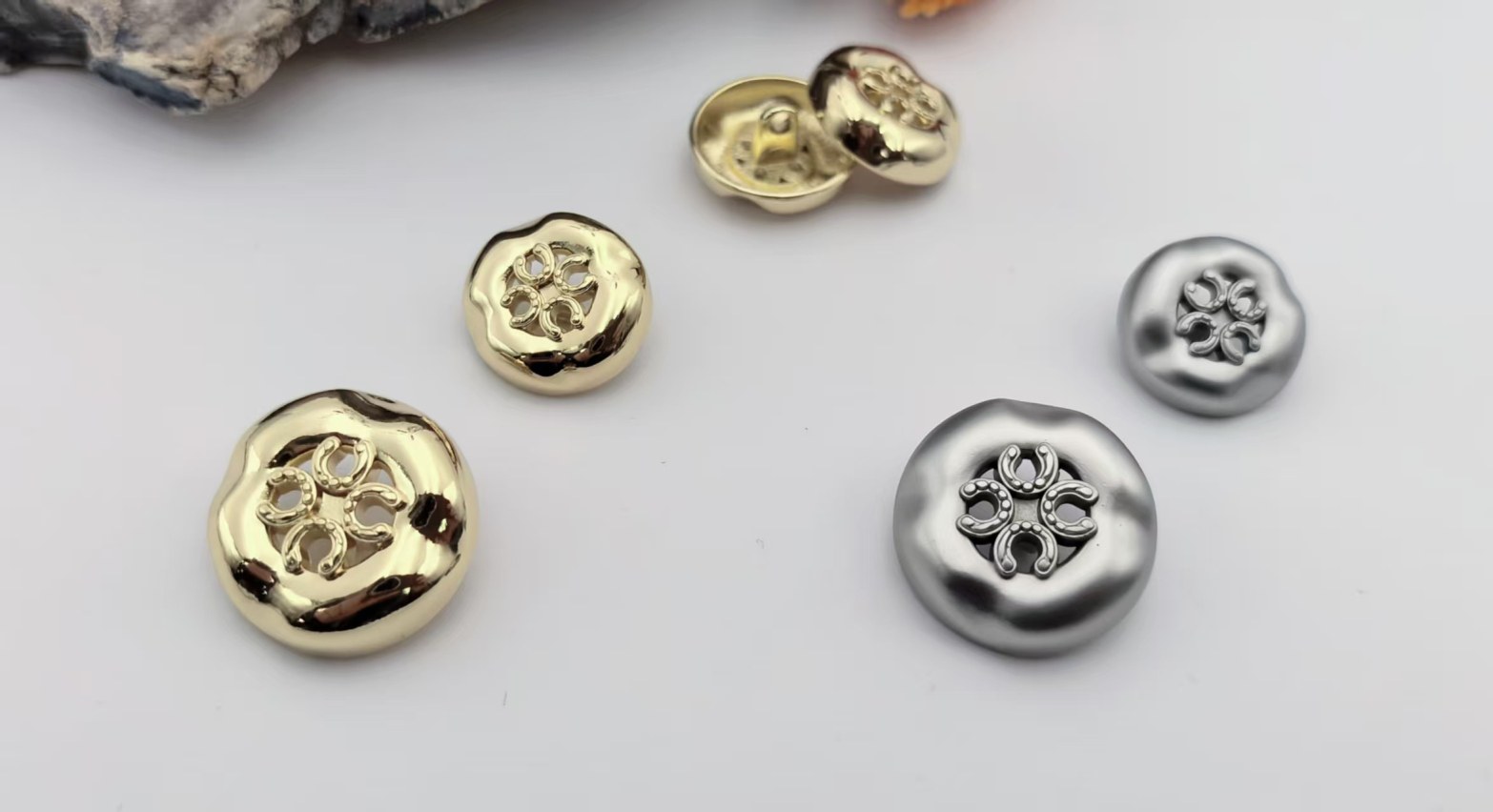 Sew-on Button F80310-18/F80311-23
