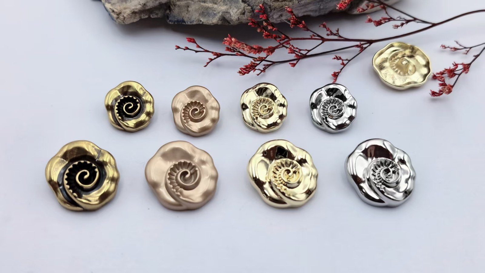 Sew-on Button F80426-18/F80427-23