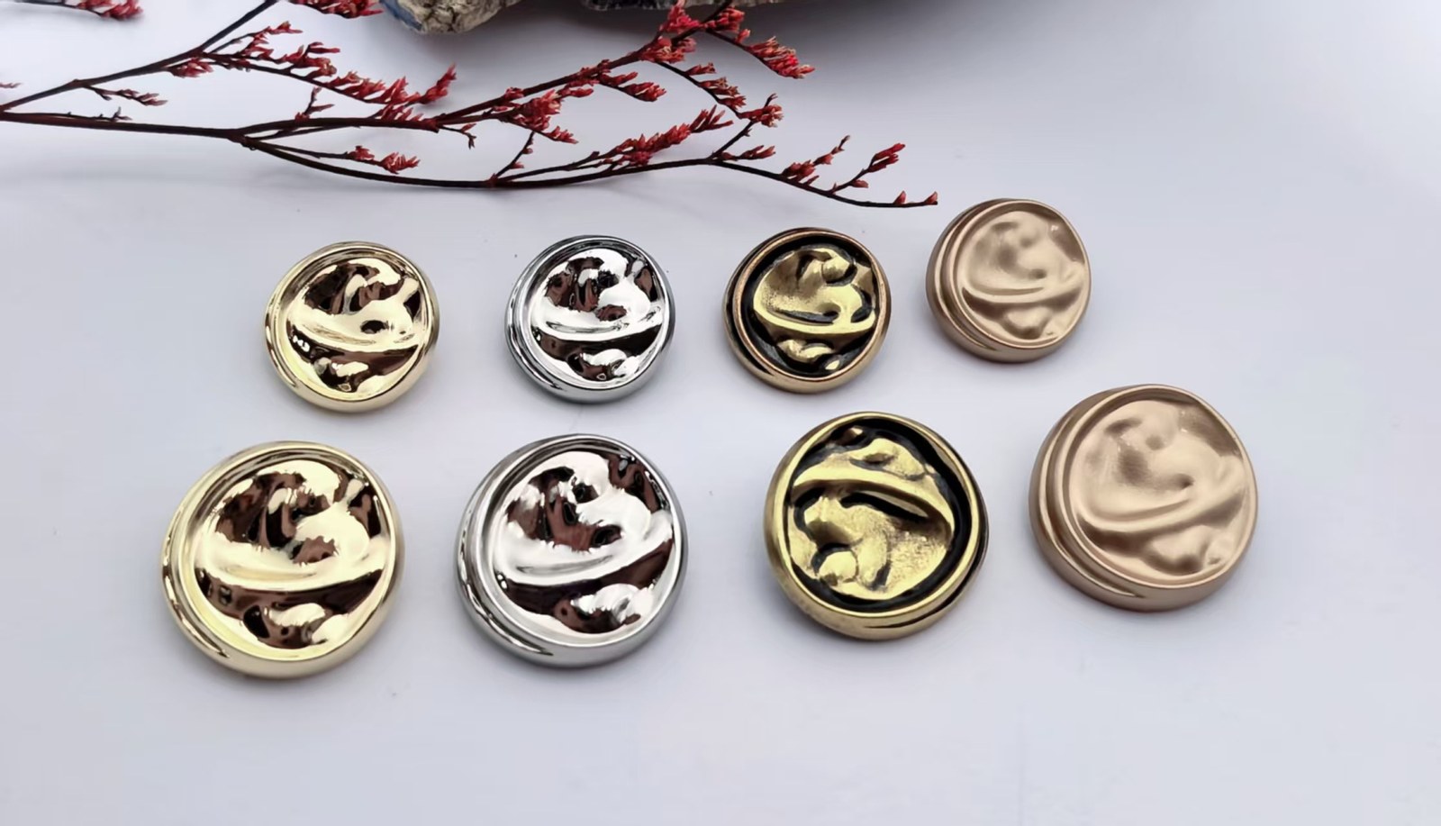 Sew-on Button F80440-18/F80441-23