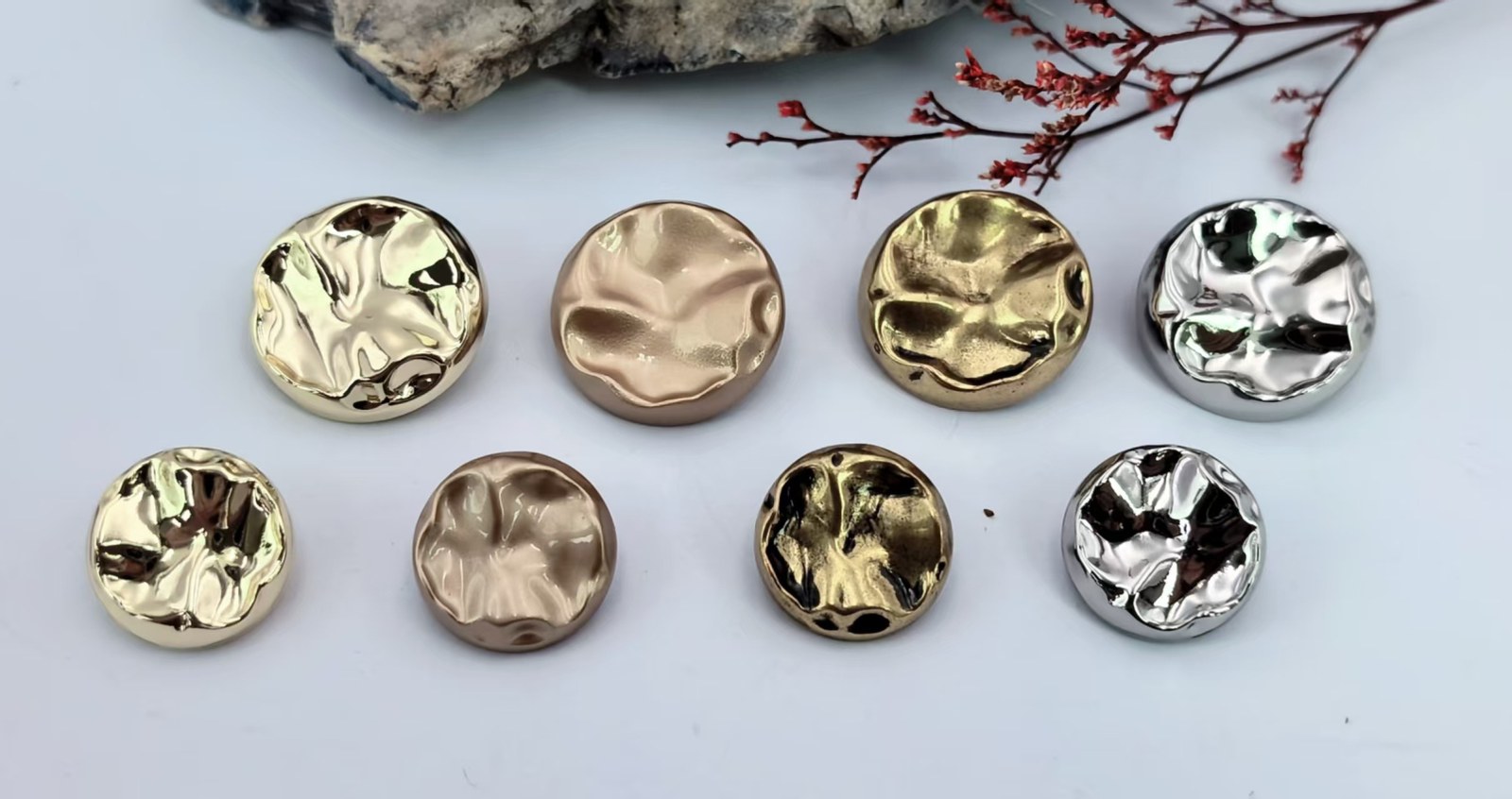 Sew-on Button F80482-18/F80483-23