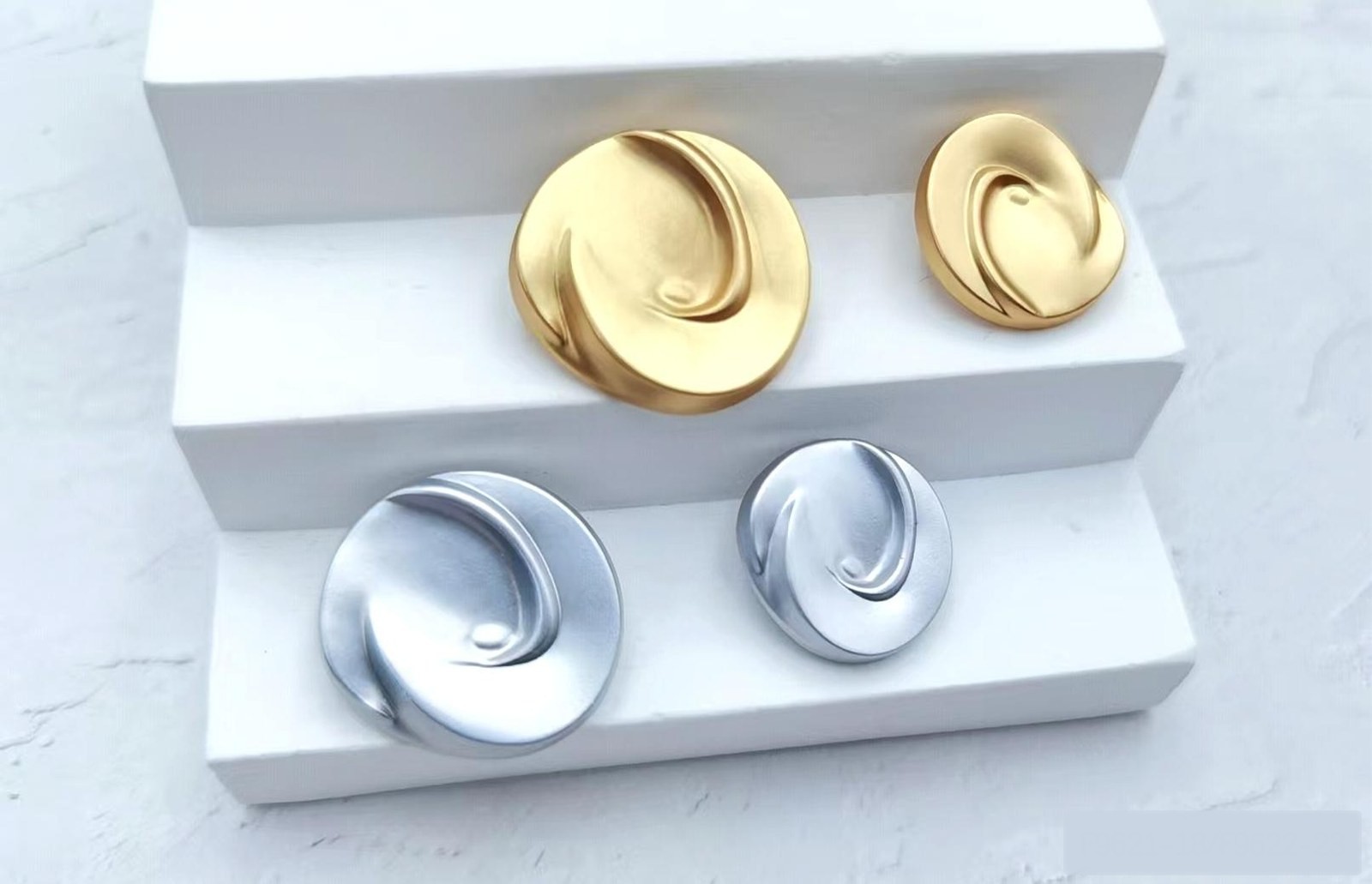 Sew-on Button SEW-ONBUTTON-01-p1