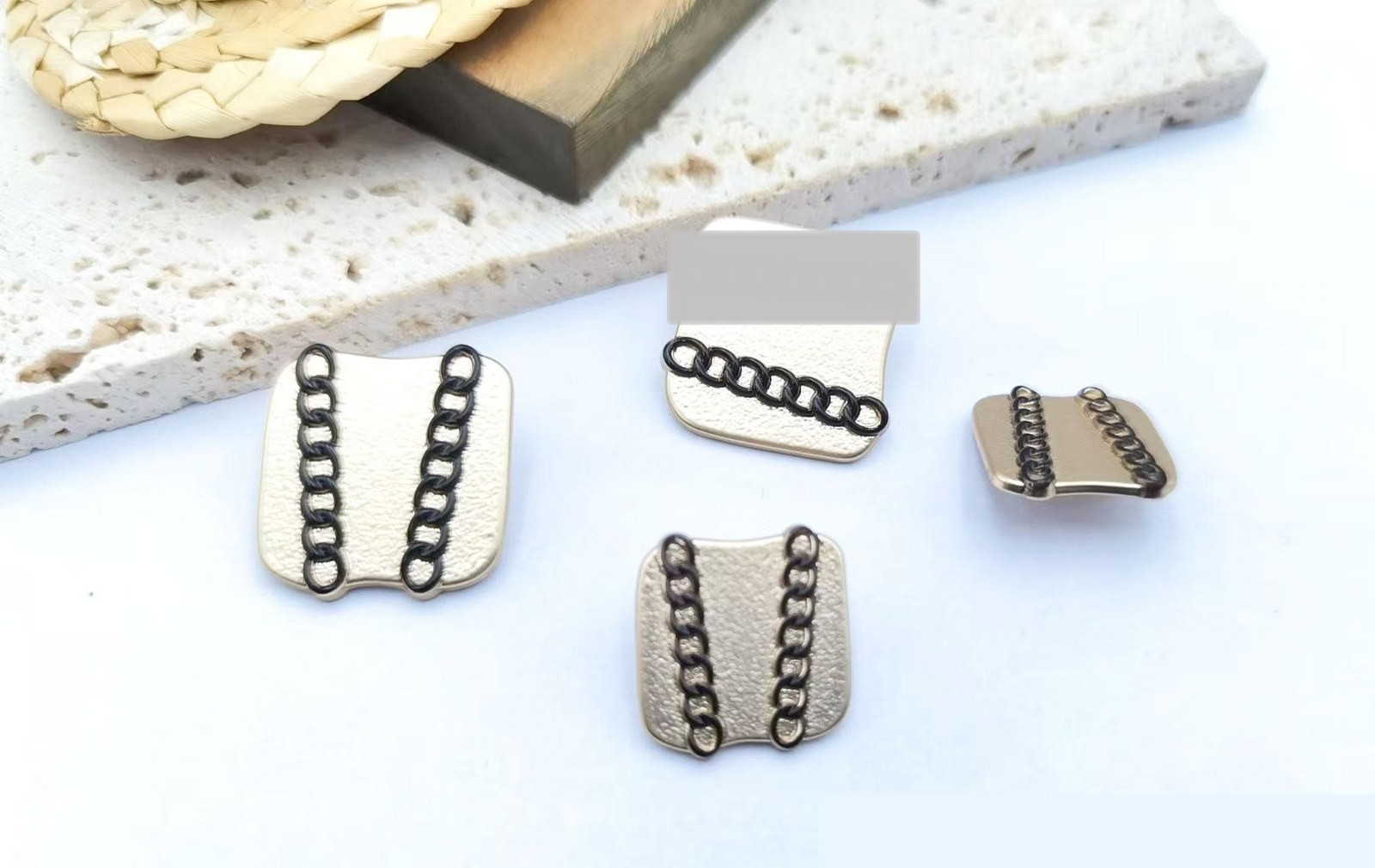 Sew-on Button SEW-ONBUTTON-01
