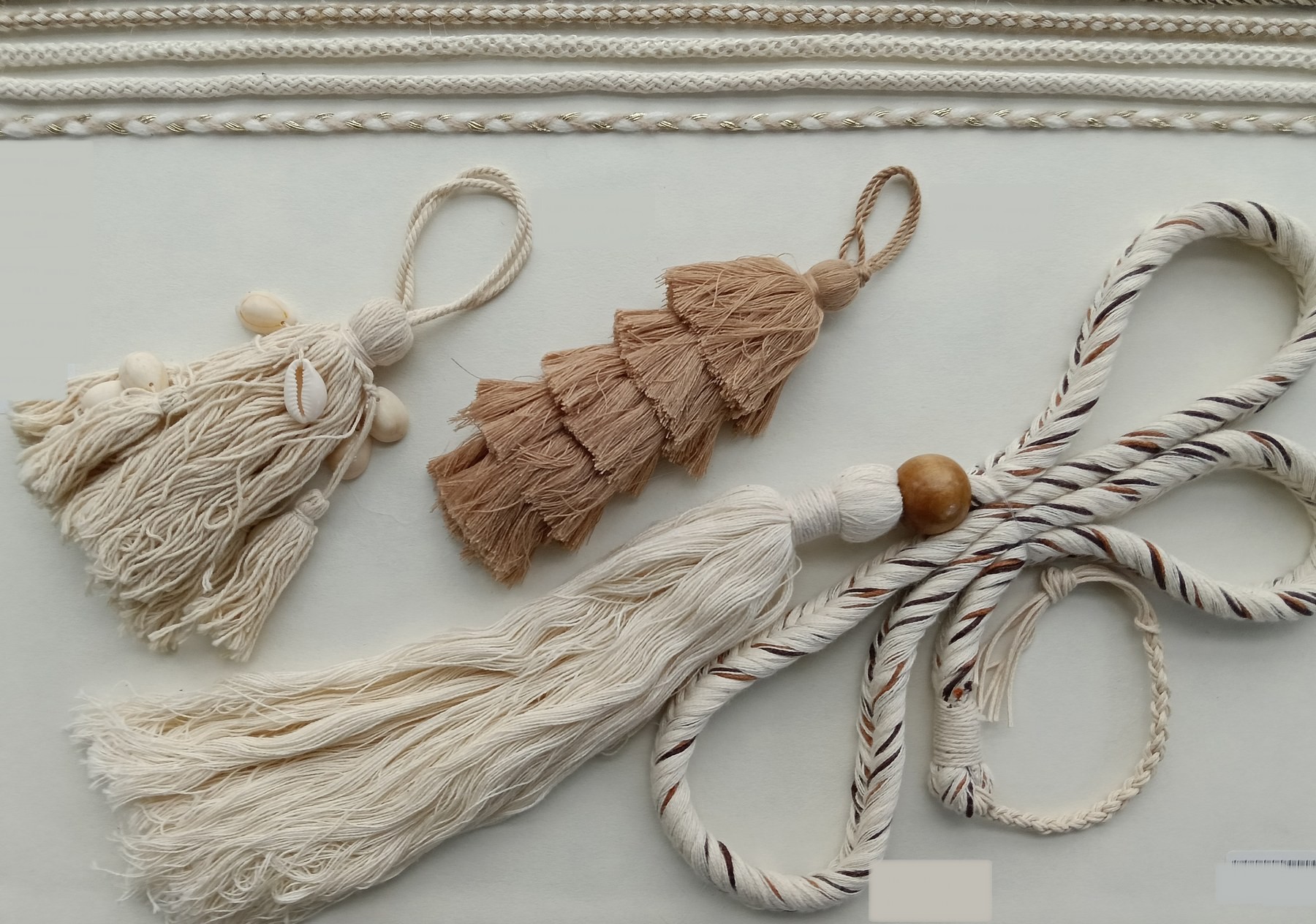 Cotton tassels and tie cords